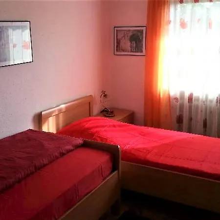 Apartment Ferienwohnung Zotz *